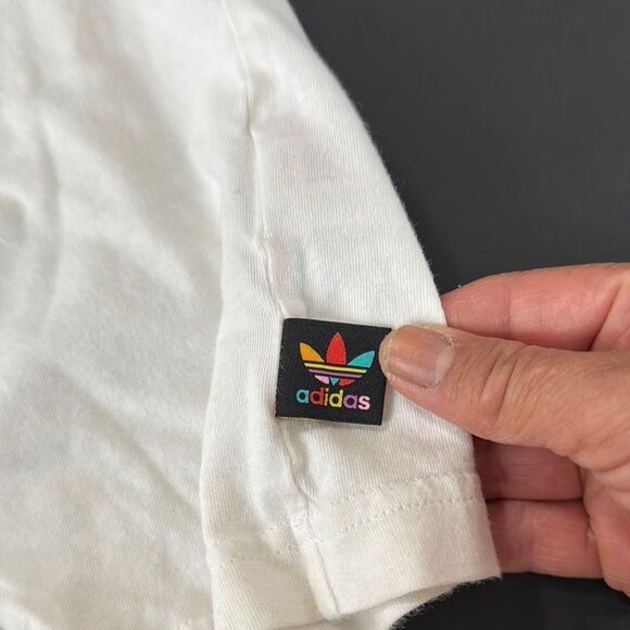 Pharrell Williams Adidas White T-Shirt HU Infinite Species - Picture 5 of 8